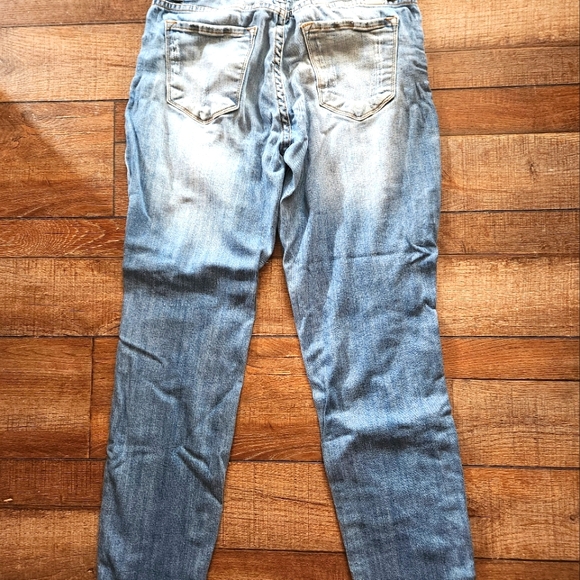 KanCan distressed Jeans 11/29 - Picture 9 of 10